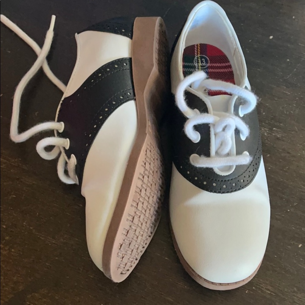 Girls Saddle Shoes